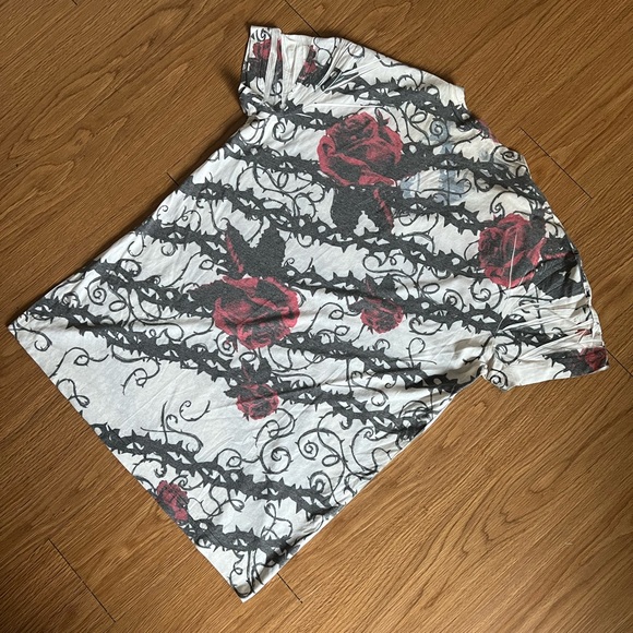 MENS AMI SANZURI ROSE BARBWIRE SLIM FIT V NECK  SHIRT L - Picture 2 of 2